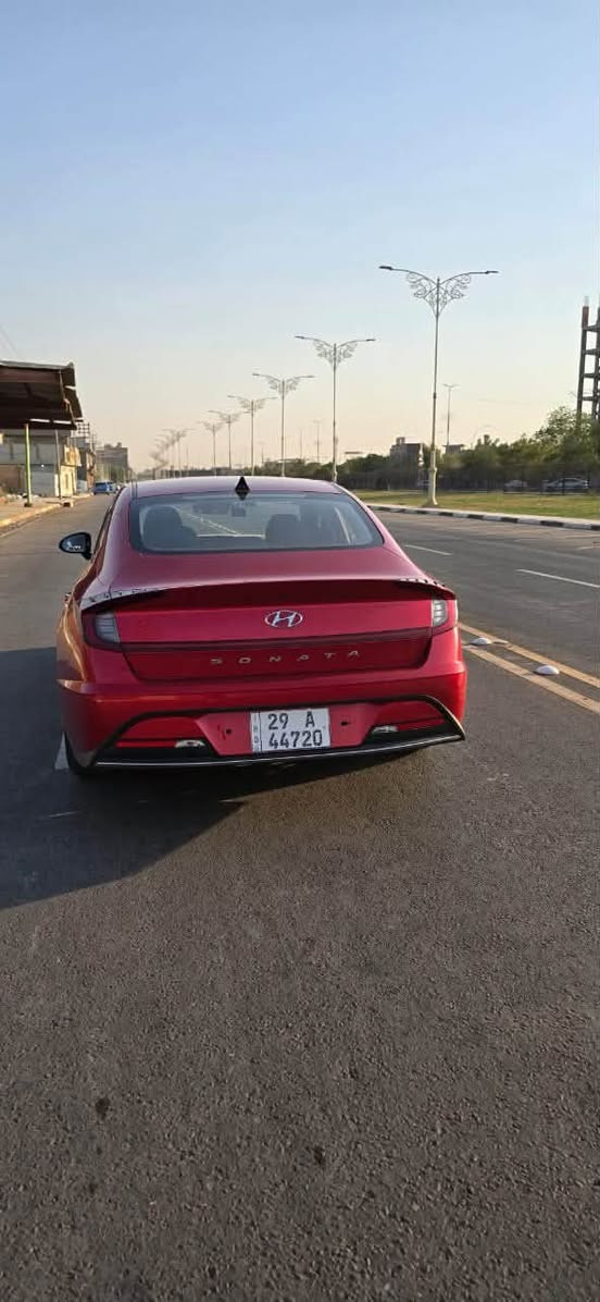 السلام عليكم
سياره سوناتا موديل 2022 غاز اصل السياره كفاله عامه 
مواصفات السيارة فول ماعدا البنوراما 
مكينه 2000
شاشه 
كامره 
رادارات اماميه خلفيه 
سايد برييك كهربائي 
نضام ECO
نضام السياقة التلقائي 
نضام تثبيت السرعه 
كشنات تدفئه 
كير دكم
كشنات جلد وكهربائي
السعر 170 مع مجال قليل
للتصال والاستفسار الاتصال على الرقم او المراسله على الواتساب ***********
