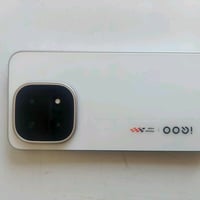 iqoo 15 جهاز نضيف نضافة 99% وكامل ملحقات السعر الملطوب 900.000 الف