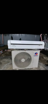 سبلت للبيع جديد سعرة ٧٠٠ وبي مجال العنوان بغداد الحسينيه 07783323037