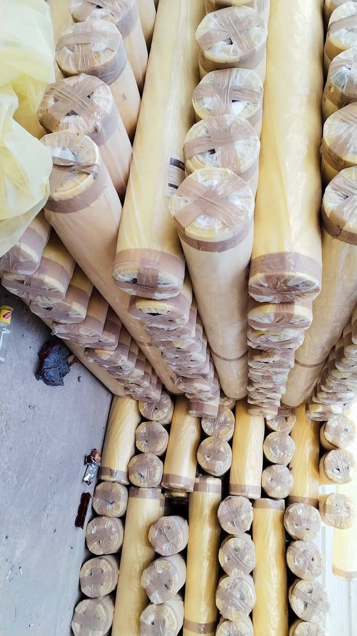 السلام عليكم تم وصول نايلون درجه أولى مستعدون لتجهيز أصحاب المحلات الانشائية لطلب والاستفسار الاتصال على الرقم *********** يوجد واتساب تجهيز كافة المحافظات

نص مكتوب في الصور:
- ***********
- يوجد واتساب
- يوجد *********** واتساب
- *********** يوجد واتساب