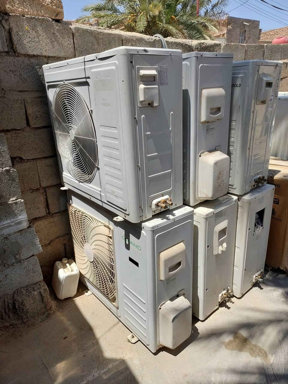 قطع خارجي ٣طن سنكل مستخدم موديل حديث شرط ماطور بلادي غاز كامله بس تشد وبشرط اذا عندك محروكه نراوسك وننطيك شغاله 
اتصل ودلل اتصال *********** عنوان سوك حديثه خلف جامع عبدالرحيم معرض مصطفى
