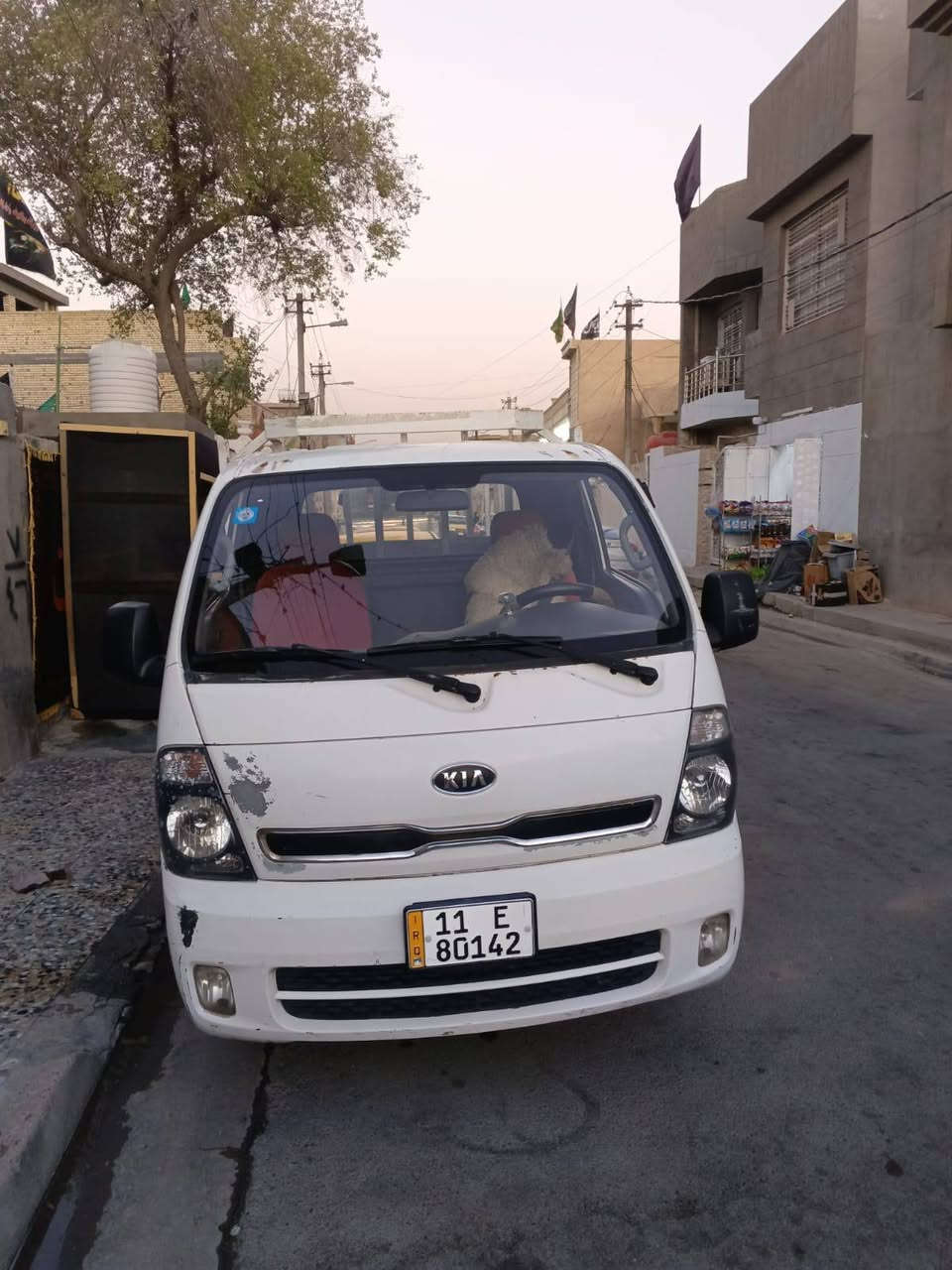 السلام عليكم كيه بنكو موديل13
مكينه 2700
رقم بغداد بسمي
لسياره خير من الله 
لسياره ماناقصها اي شي 
بس من عده لتبريد ينرادله غاز 
مكاني بغداد مدينه الصدر 
عارضها ب98
شراي اتصل وتدلل متواجد واتساب
***********
