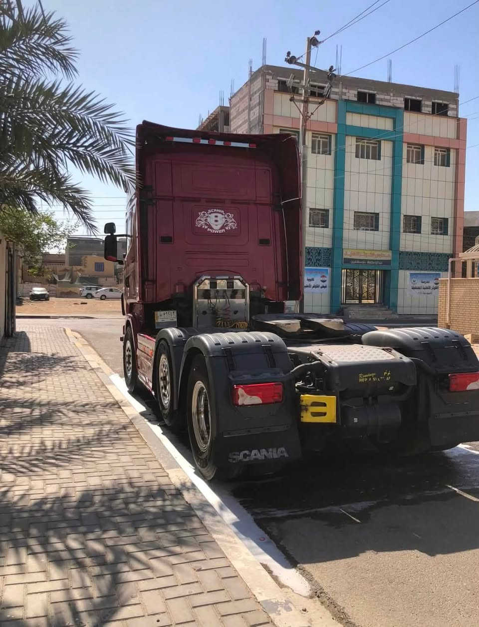 السلام عليكم سكانيه للبيع مديل 2007 كير900 الحجم500R  رقم بغداد /ط/ ***********  عباس حازم
