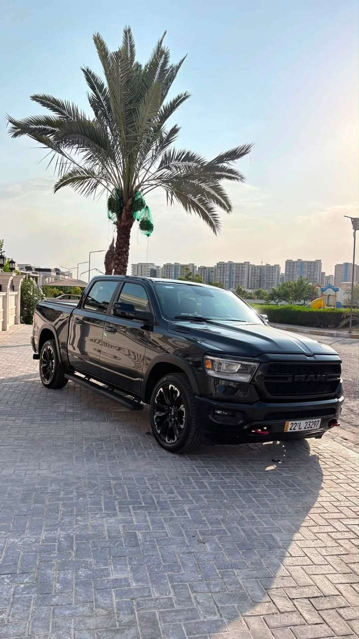 السلام عليكم ….👋
الحلال للبيـع 🖤
انضف واحلى واجدد رام تشوفها عيونك
RAM 1500, TRADESMAN 4X4 
دبل اكسل 4+4
ويلات 22 الشكل الجديد 
موديل : 2023 
ماشي : 86.000 mail
السياره تعتبر نص مواصفات للي يعرف ميحتاج اذكر المواصفات 
حادث السياره جانبي جاملغ امامي يمين مستبدل بلادي شركة نفس اللون ✅ حافت البنيد على كد شبر صبغ 
دواخل السياره سليمه ✅ 💯 
شاصي لغد بطانه بدنه سليم ✅ 💯 
ايرباك ستتم راجع ✅ 
ب اسمي تحويل وهزه وفحص وسنويه كله بشرط ✅
مكان السياره اربيل 📍
السعر ……26.800 يعني 268 ورقه وبي مجال للشراي 
للأستفسار الاتصال 
***********
