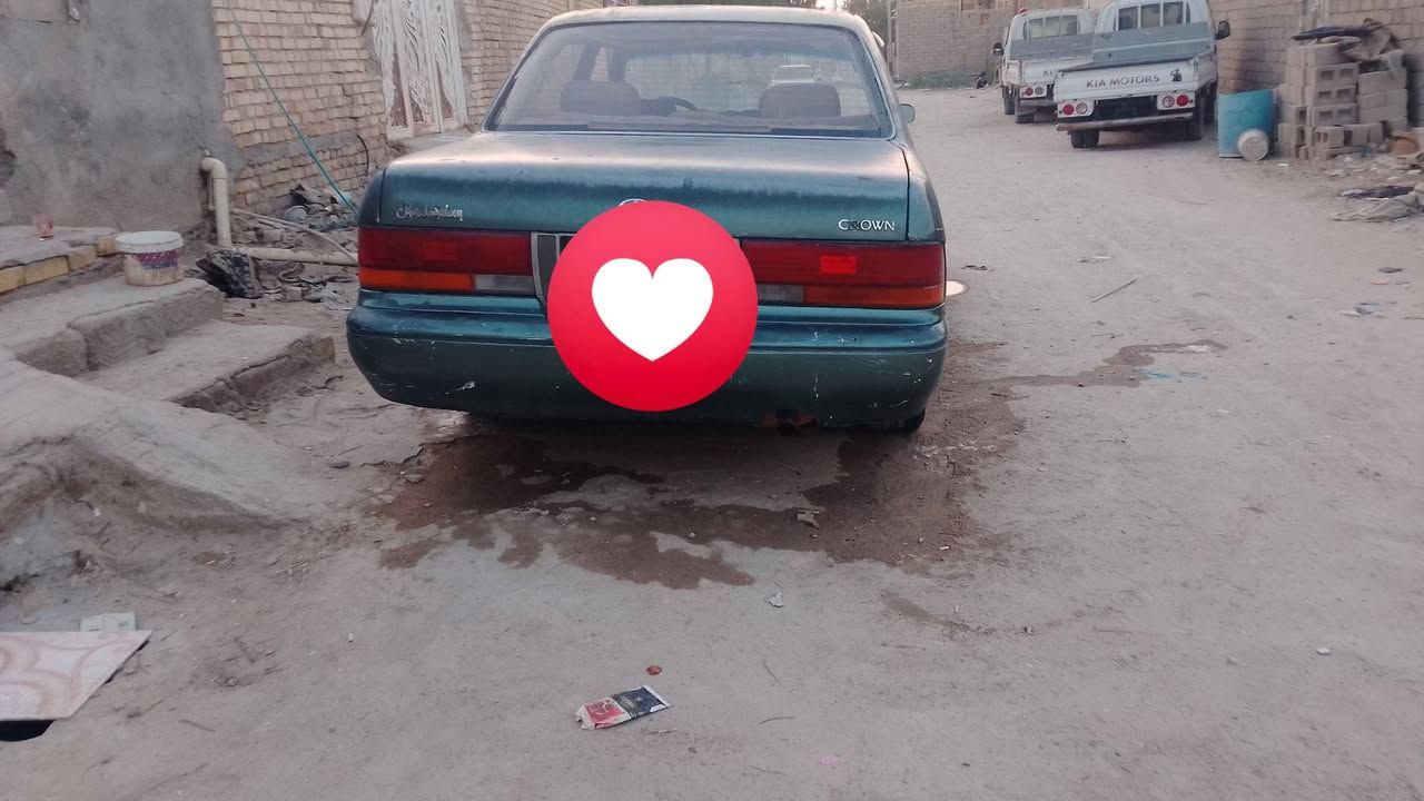 السلام عليكم ورحمه 
ارنب اكراون طويل لبيع 
سياره جاهزه حداديه امامي وخلفي كاملات 
كير اومكينه مكفولات فيفتي 3000
عوزها بطانه مال سائق 
***********     45بيها مجال 
المكان سوك شيوخ  بسوك
