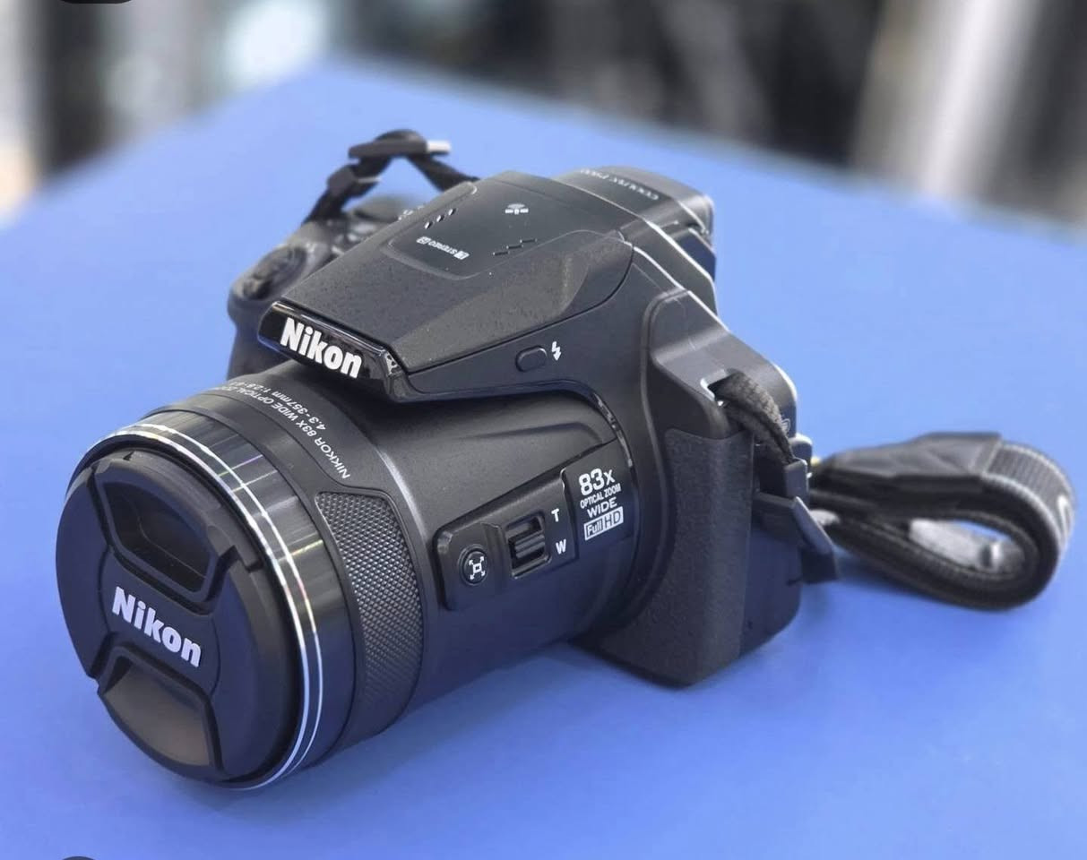 p900
موجودة عندي نظيفة  استخدام قليل كلش  وسعر ارخص من الرخيص  ومكفولة 
يبيعونة ب450و475   نفس نظافة  عندي ب250 الف قفل 
شراي تعال خاص وتدلل هذا رقمي  مكاني كربلاء طويريج 
***********

نص مكتوب في الصور:
- بيش سعر النيكون P900 هو 475 الف دينار