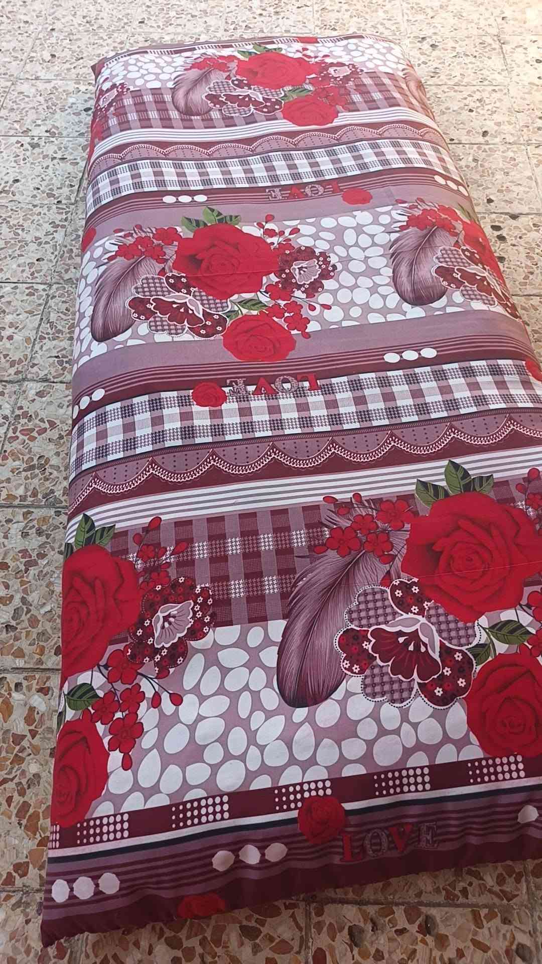 السلام عليكم ندافه مفروشات نشتغل بلجاهز ونعيد المستخدم للاستفسار خاص أو عل رقم‏‪***********‬‏
