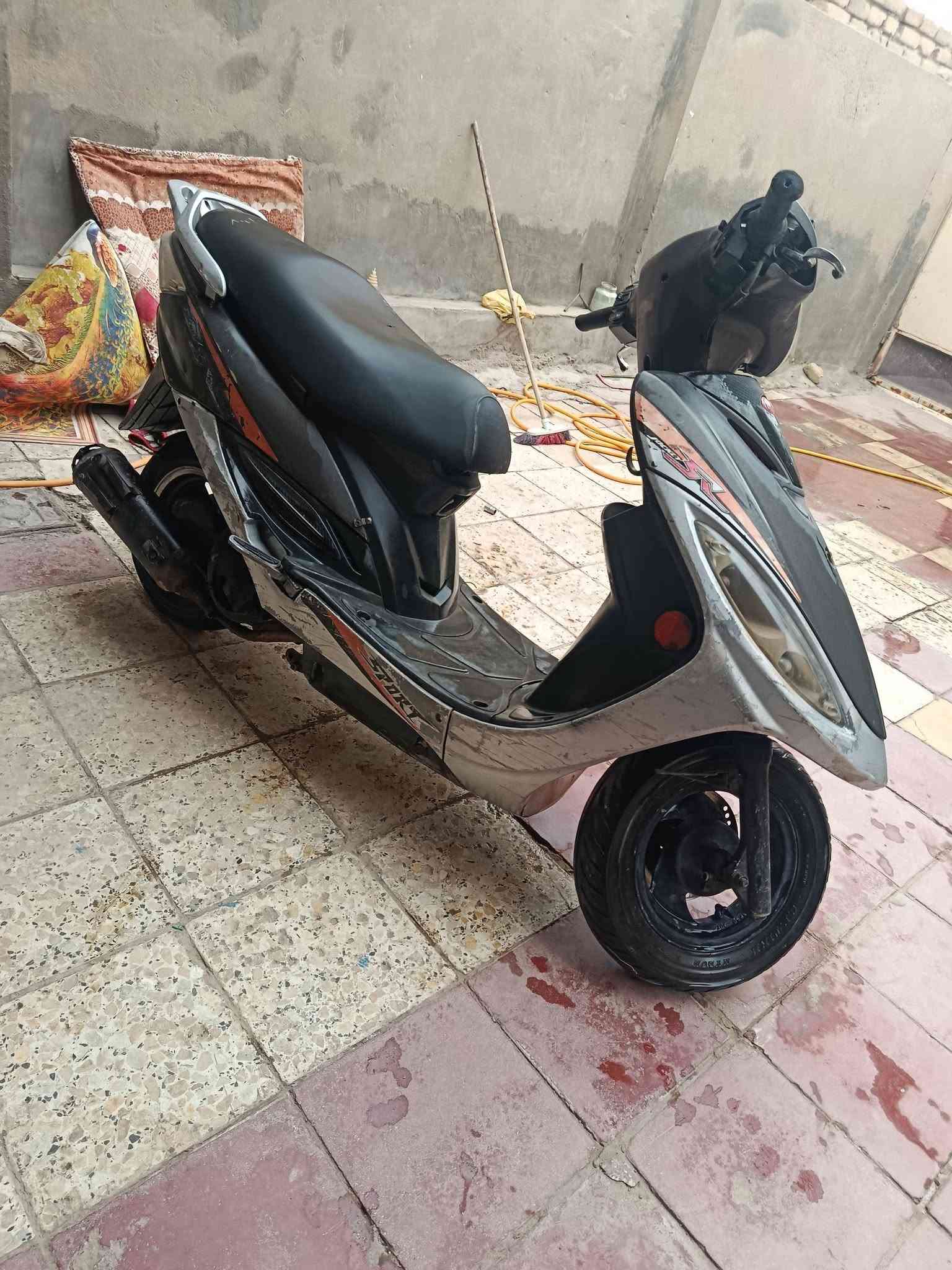 سلام ، كامكو جي 4 كامله شغاله نكره سلف كهربائيات تحكمات كلهه كامله صوت المحرك ناعم  ما ناقصها اي شي للبيع بسعر 350  
مكاني ديوانيه 
شارع الوكفه فلكة العلماء
رقمي ***********
