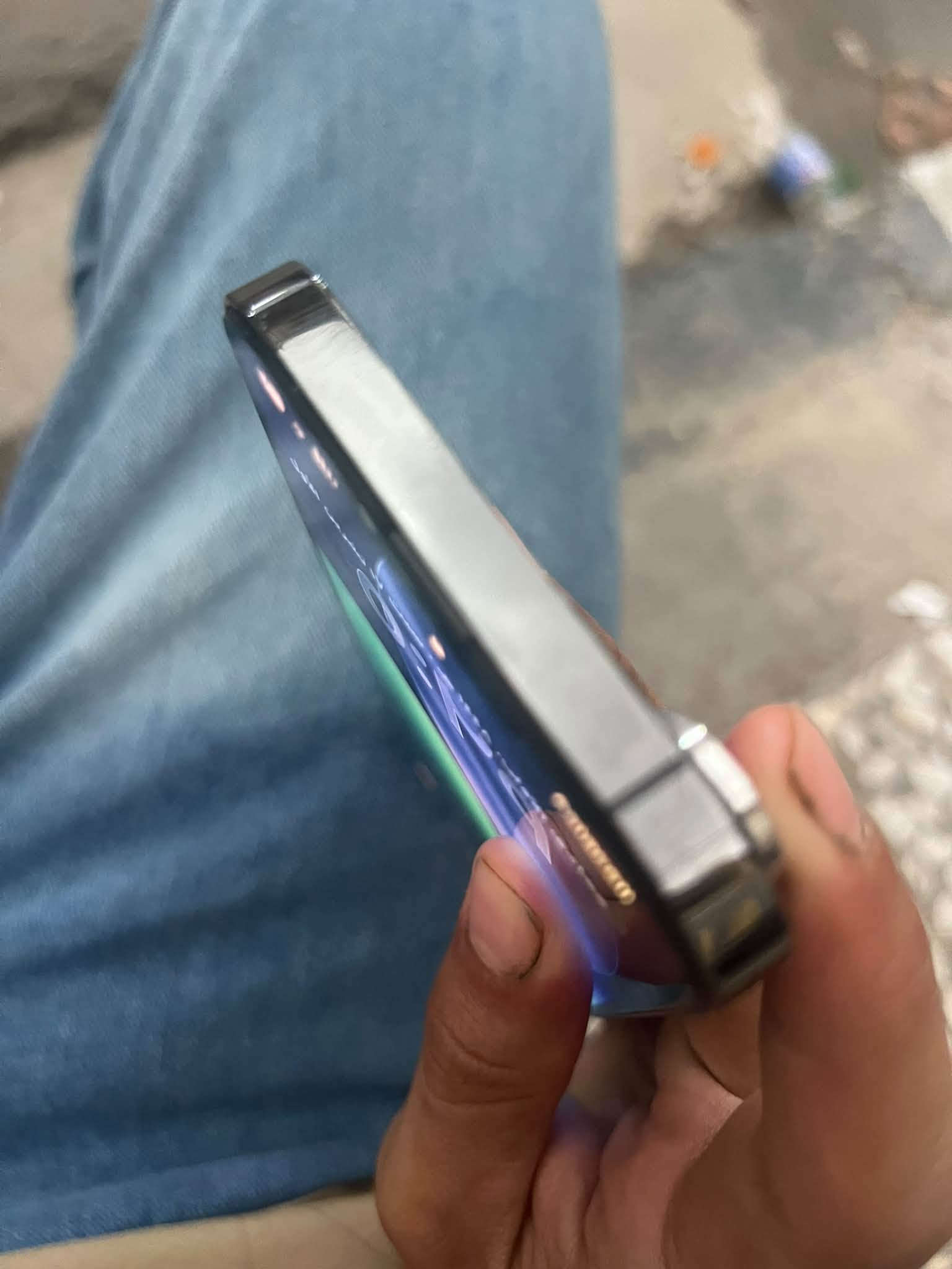 ايفون ١٣ برو ماكس • ذاكرة ١٢٨ • شاشة مبدلة ظهر مكسور
