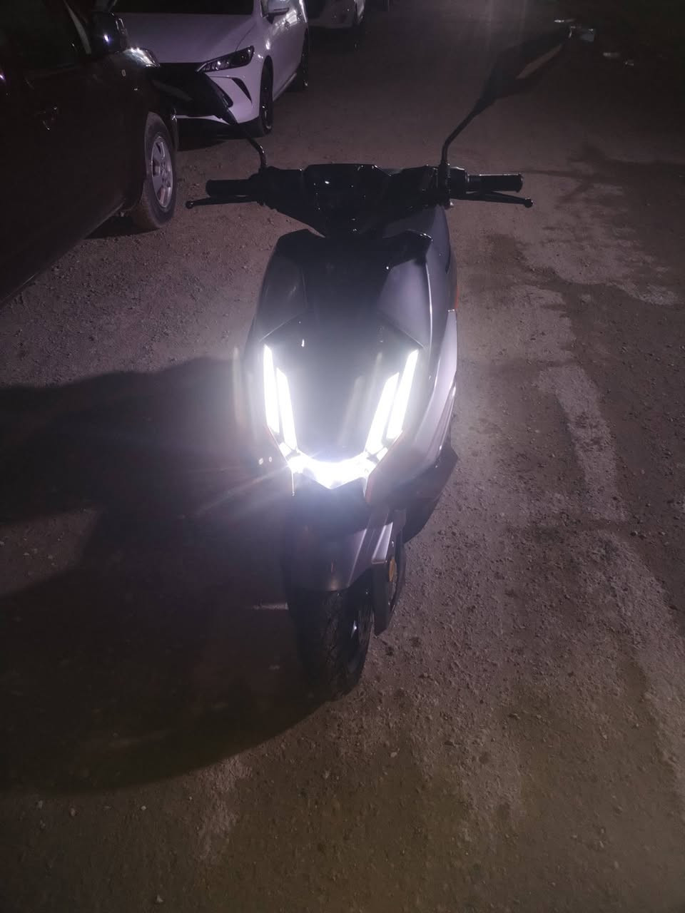 شحن • ٦بطاريه • ٧٥كيلو