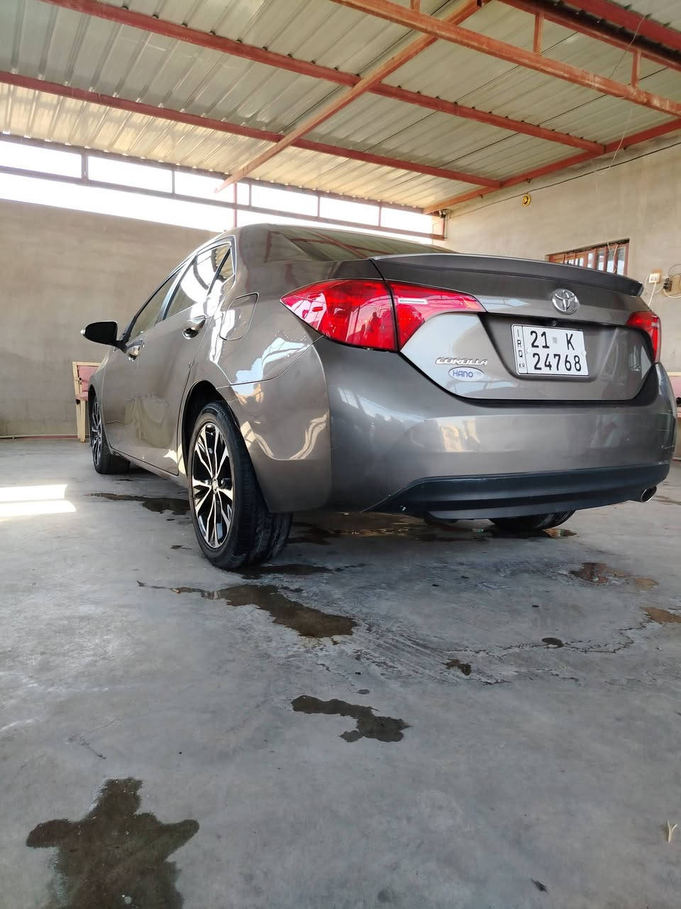 السلام عليكم  
سياره للبيع
 تويوتا كورلا🚗
موديل 2018 
موصفات SE فول مواصفات
 ماعده بصمه و تنته 
ثلث انضمت قياده Eco Sport Normal 
محرك و كير شرط  
صدره جديد تايرات جدد 
تبريده ثلج ❄ 
رقم سليمانيه بأسمي 
السعر 130 وبيه مجال نقد فقط
مكانهاا ناحية الزاب! 
اتصل ***********
وترهم مرواس حسب القناعه
