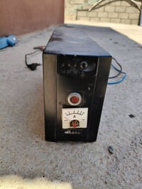 شاحنة تشحن بطاريه موصل الجانب الأيسر 07507134152