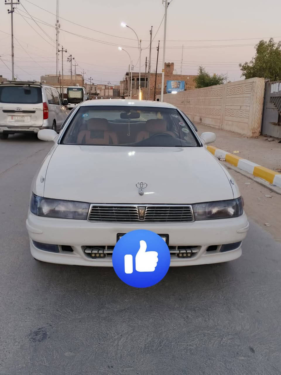 سلام عليكم للبيع كرسته 1993 
محرك 2500 مكفوله من الضربه والكص ونقل جثه والعيب الشرعي سياره نضيفه 
السعر 64 الشراي يتصل.***********
