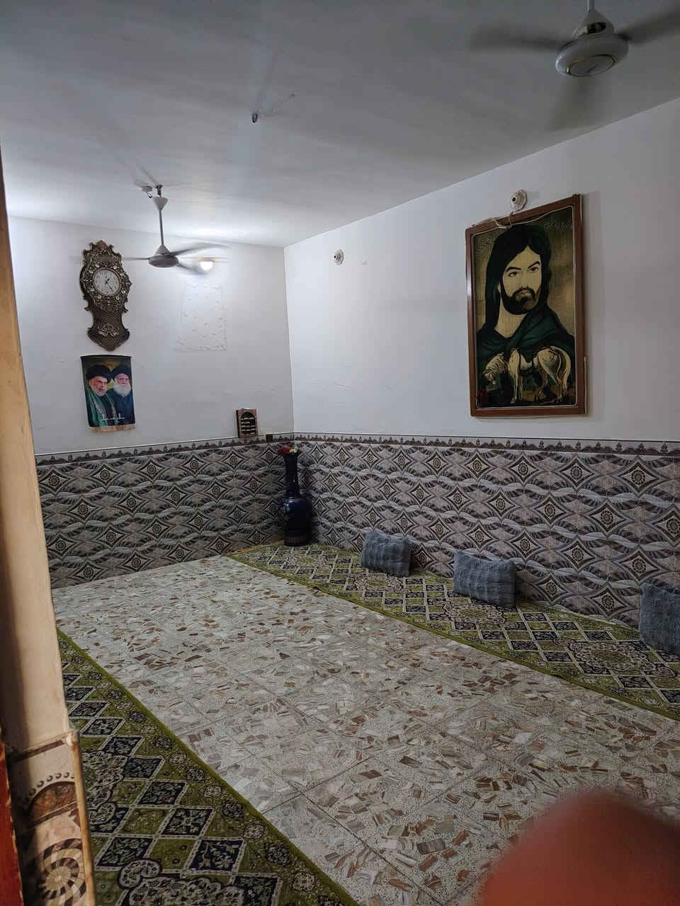 (سلام عليكم بيت البيع طابو رسمي بحي الجامعي مقبيل مدرس متميزين) (مساحه ٢٠٠)  ***********☎
