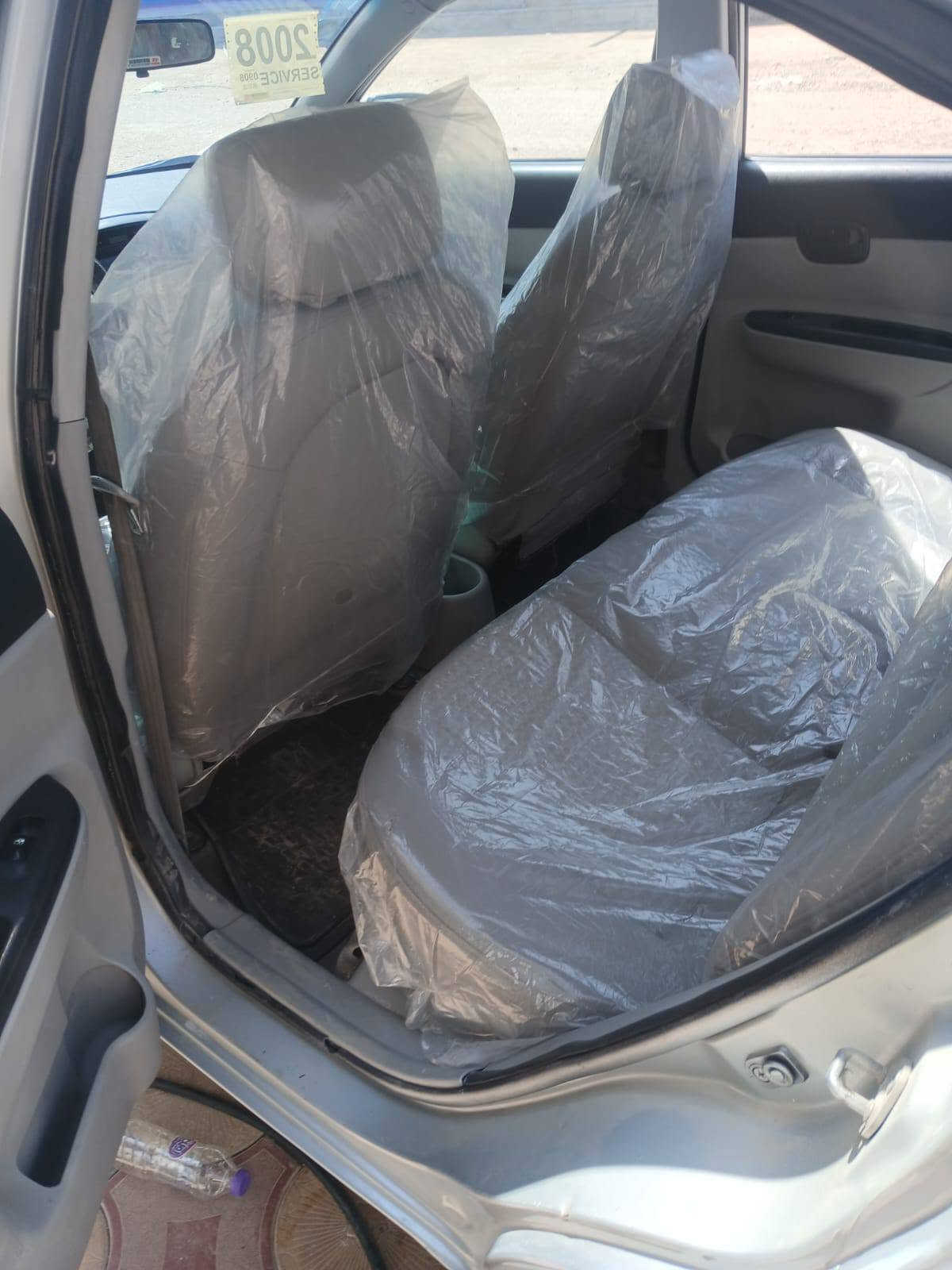 السلام عليكم
اكسنت مديل 2008 خليجي رقم بغداد دولي بسمي هزة جديدة السيارة جاهزة كير محرك تبريد ثلج محرك 1600 دوش دبل قطرة المرغوب صدر جديد تخم تاير جديد السيارة مابيه اي نقص بيه الهلالات الخلفية فقط صبغ الباقي كلة كفالة السيارة مال بيت السعر 74 وبيه مجال مكاني بغداد الدورة الهاتف ***********

نص مكتوب في الصور:
- 2008 SERVICE