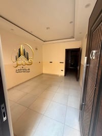 السيدية • بيت ١٠٠م • ٣ غرف