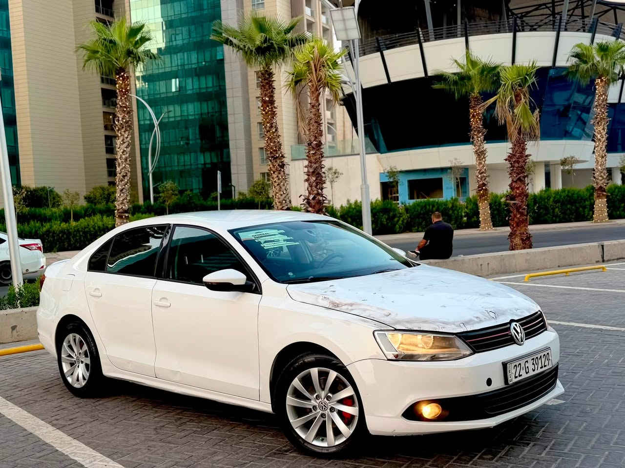 ﷽ماشالله🧿
🚘 للبيع | jetta 2014 خليجي🚘 ارخص سعر🔴

◽️    المحرك: 4سلندر (بدون تيربو 🔴تنفس طبيعي)🔥
القير: أوتوماتيك بشرط☑️ محرك2.0L اقتصادي✔️
🔷داخل (اسود📦) 
🔷 
🔷سياره مواصفات استندار اعتيادي 🧿
🔹محرك (ممفتوح) بشرط تفحص الكير بشرط لاطبة ولا كل شي كله عل فحص🔵

◽️سيارة بيها 🔴( باب السايق+باب خلف سايق+جامرلغ خلف سايق) بدون دواخل خلف+امامي كبس بدون ايرباك🧿📦
🔹سيارة جديد حيل حيلوة نضيفة
🔹سيارة داخل و خارج كل جديد📦

◽️مواصفات
🔹(     : ايباد _بلاجكتور_تبريد مركزي_بلاجكتور_اكثر🌎_)

بسميً السنويه بشرط تحويل و خرامه
سياره مابيها دينار مصرف كامل من كل نواحي

◽️نظافه ١٠٠٪؜ كامل سيرفس بدون نقص و بدون مصرف سياره اي نقص مابيها 
4 أيطارات جديدة تاير و ويل

نفسي يوم /تحويل و كاله حاظر
مكان / داخل  أربيل 🌆🔴🔴

◽️سعر88$💣 مجال بصيط 🔐 ارخص سعر🔥💣
◽️موبايل __*********** 📲 واتساب +فايبر بي 
 📞☎️0️⃣7️⃣5️⃣0️⃣4️⃣0️⃣3️⃣7️⃣5️⃣7️⃣3️⃣🔴🔴
انشاء الله إيلي عجبة صاير قسمة الهلة ☑️☑️✋✋

