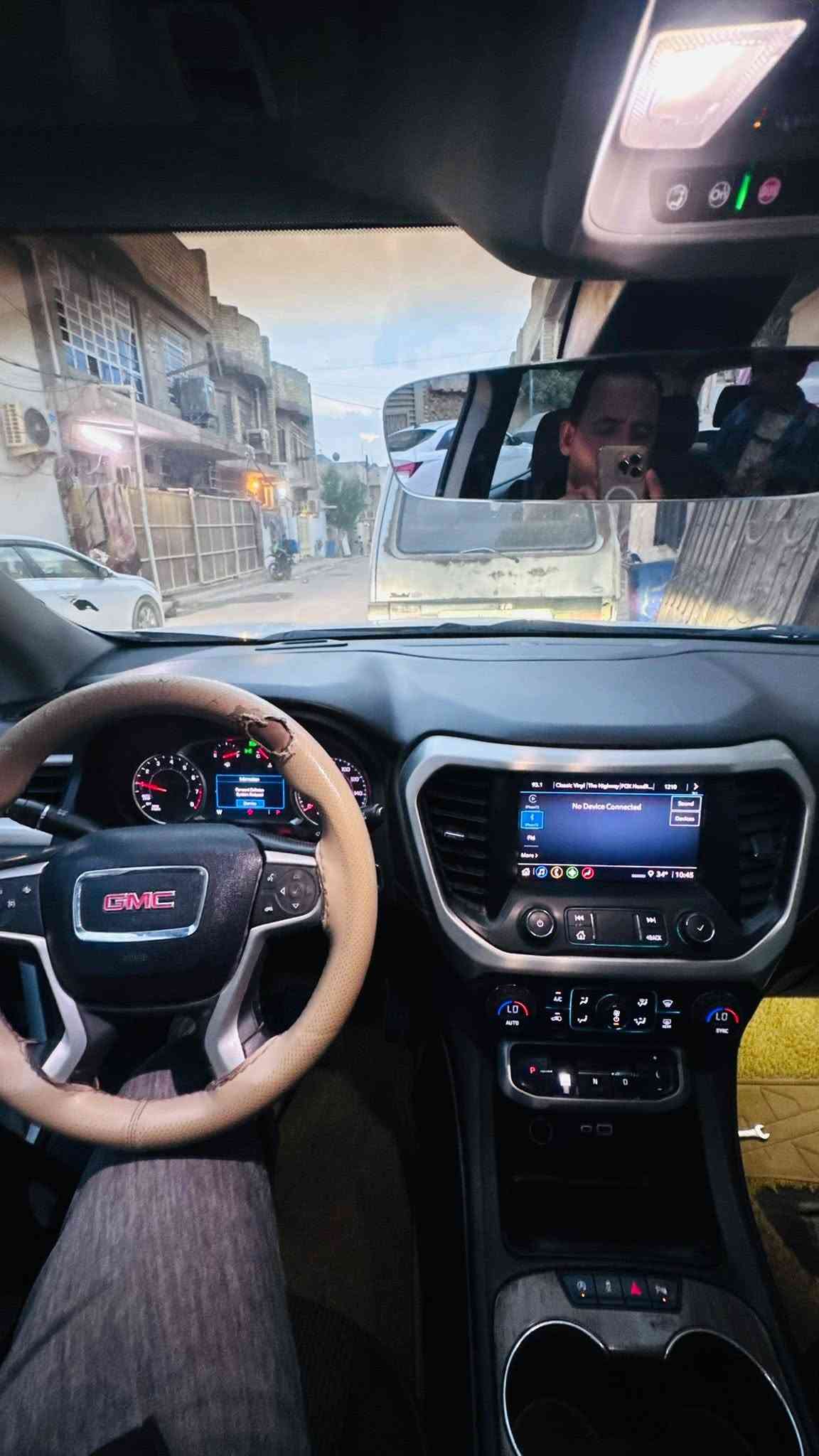 أكاديا دنالي • ٢٠٢١ • فول دفع رباعي