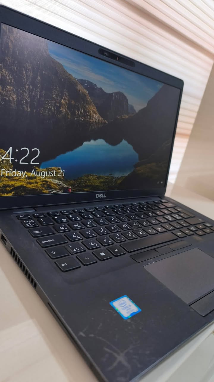 200

لابتوب ديل
السلام عليكم 
يتوفر لابتوب لمس ديل بالة موديل Dell latitude 5400 من الجيل الثامن شاشة حجم 14 لمس متعدد وسريع
مواصفات:-
Dell latitude 5400

I5-8TH gen U series 

16GB DDR4 ram

Intel UHD 620 

256GB SSD 

14.1 FHD multi touch 
بطارية 4 ساعات واكثر حسب الاستخدام، جداً مناسبة للدراسة والتصفح والالعاب الخفيفة.
السعر 200 الف دينار تأتي مع الشاحن الاصلي وحقيبة.
تواصل *********** / موصل

