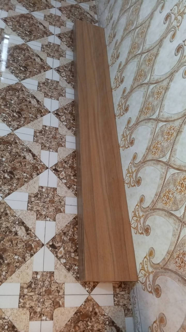 السلام عليكم يوجد ارفوف عدد 6 الطول 2 ونص مع الاسكك وجينكو عدد 3 الطول وحده 8 متر و7 متر و6 متر مع راصطات شخاطه عدد 4 الطول 3 متر سعر الكل 250 المكان جزيرة الخالديه الملاحمه *********** اتصال مكلف بالنشر
