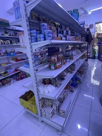 من رخصت صاحب الصوره  عندي اخو هاذه الرف الطور 240 سانتيم  بغداد اليرمو...