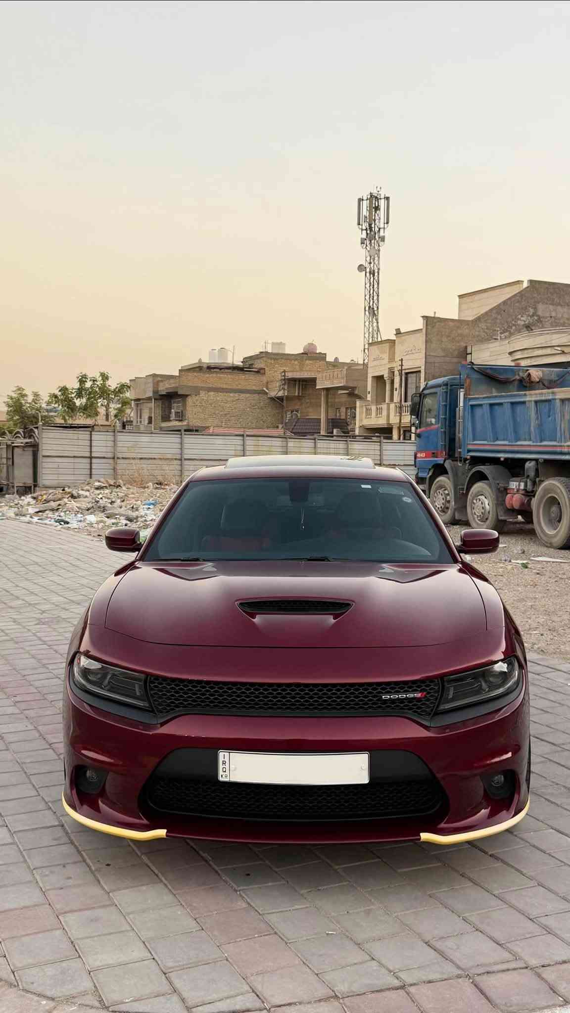 السلام عليكم 
للبيع فقط جارجر جيتي بلاس 2022 كرزية اعلى فئة هارلم خليجي كفالة من نقطه ماشية 9 الاف كيلو متر سياره جديدة سليمانية باسمي مكاني بغداد البلديات مواصفات الفول ماعدا الرادار الامامي الجناي يعرفهن ميحتاج اذكر مواصفاتها 
للاستفسار ***********
