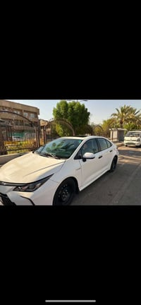 كورلا موديل 2024 بيها دعامية صبغ وكم مكان بارد  السعر 133 مكان بغداد 0...
