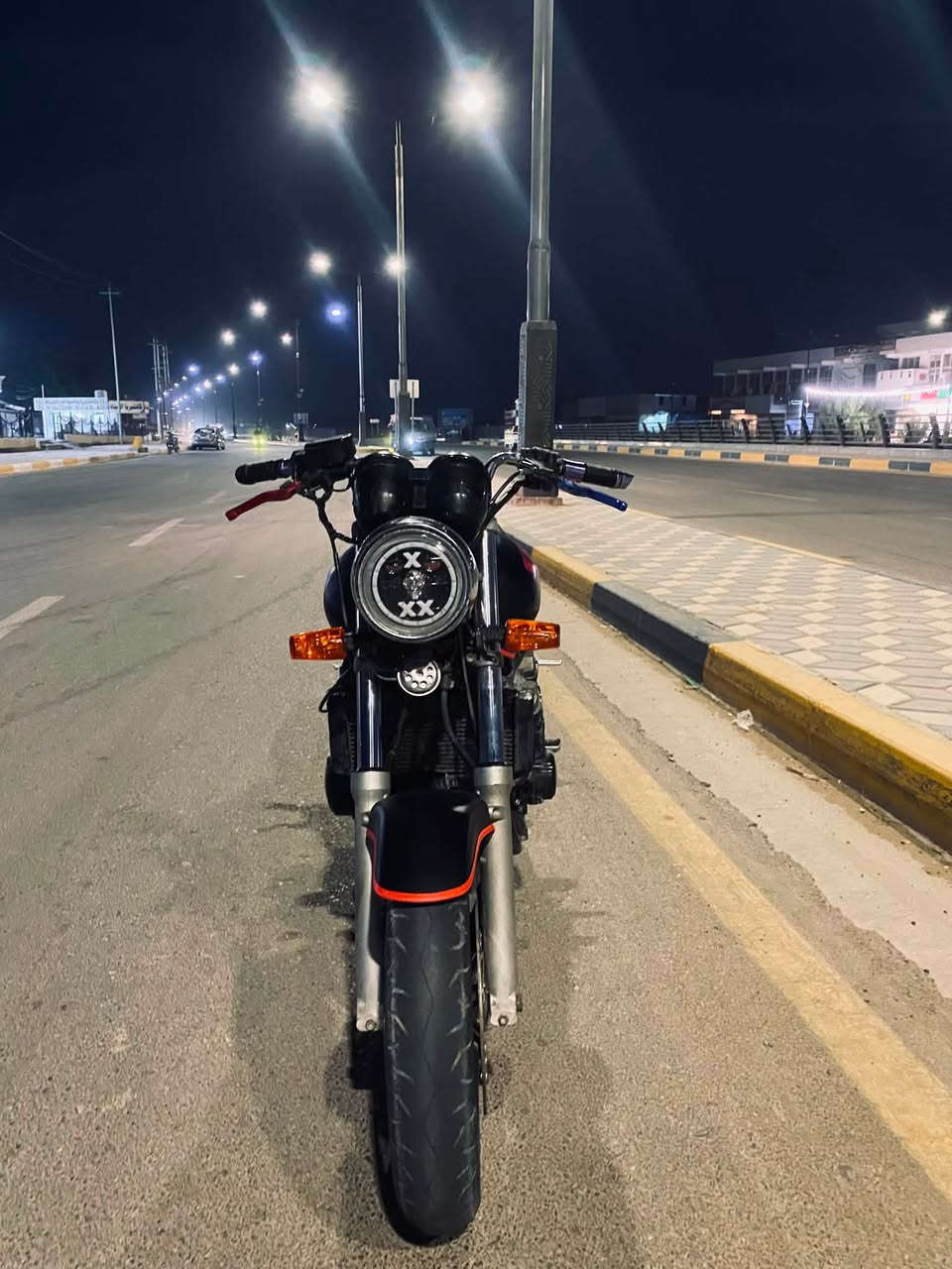 سيبي فور جيل ثاني مكينه ما مفتوحه اوراق اصولي كمرك مدفوع عليها تغليف اسود طافي وستيكرات  سعر 1700 رقم *********** غير متوجد عل فيس

