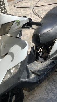 دراجه ثعلب للبيع جانت تشتغل بس تركتها وهسه ماتشتغل اعتقد كابريتر المهم...
