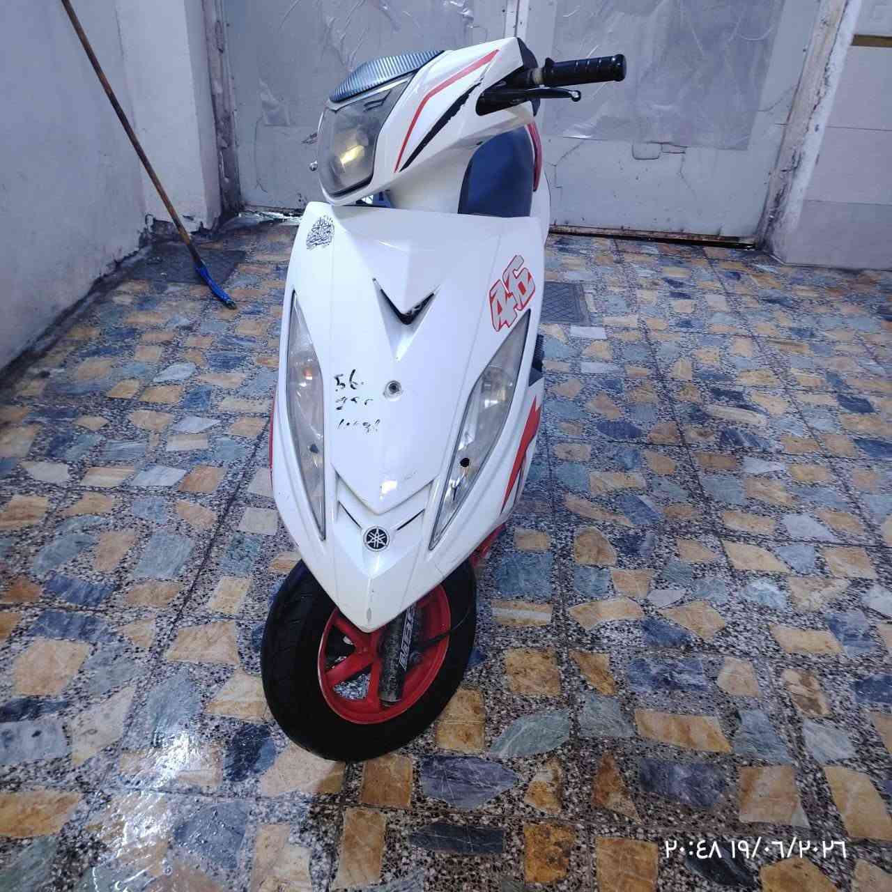 مرخصت ابو الكروب دراجه جيتي ار حلوه وا نضيفها مكينه مجفته اوت البارحه جفتها 650 وا بيها مجال مكاني بغداد البلديات ***********
