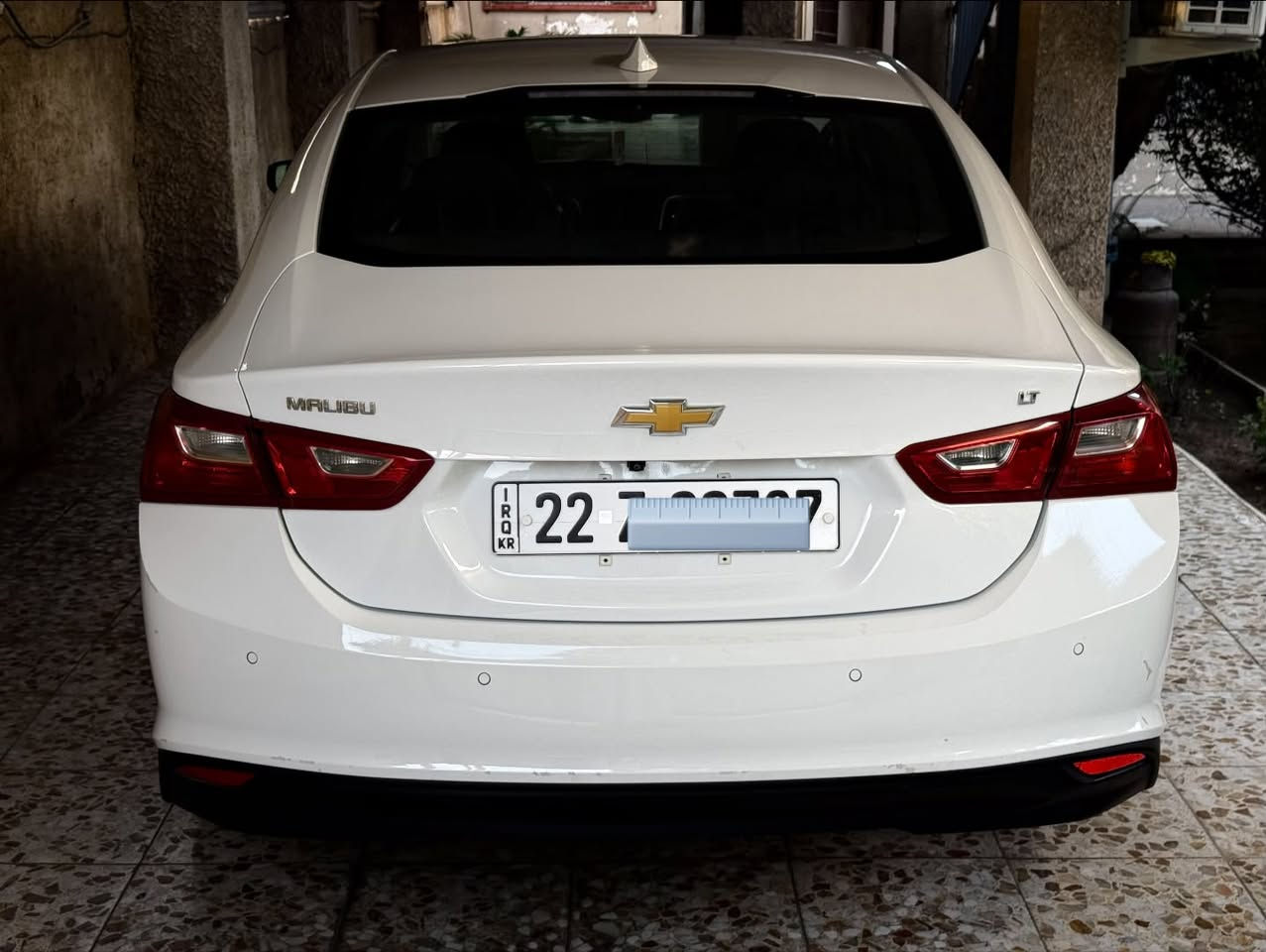 ماليبو 2024 LT - وارد امريكي
رقم اربيل بأسمي
مكينة 1.5L توربو
ماشية 69.000 كم 
المواصفات 
بصمة تشغيل عن بعد
كرسي السائق كهرباء 
رادار امامي وتوقف ذاتي
حساسات خلفية
تحديد المسار
ويل كب كروم 18
تدفئة كشنات 
تحكمات ستيرن + مثبت سرعة
مانع انزلاق - اوتو ستوب
كاميرا خلفية 
تبريد قطعتين - هاند بريك بصمة

حادث السياره صبغ جاملغ وباب جهة اليمين بدون دواخل بچم كبس لغد شاصي مكفولات مكانين بارد وسونار واضح  ايرباك برده فقط راجع سستم 

سعر السياره : 12.500  125 ورقه وبيها مجال لشراي
للاستفسار:  ***********
مكاني بغداد حي الجامعه
