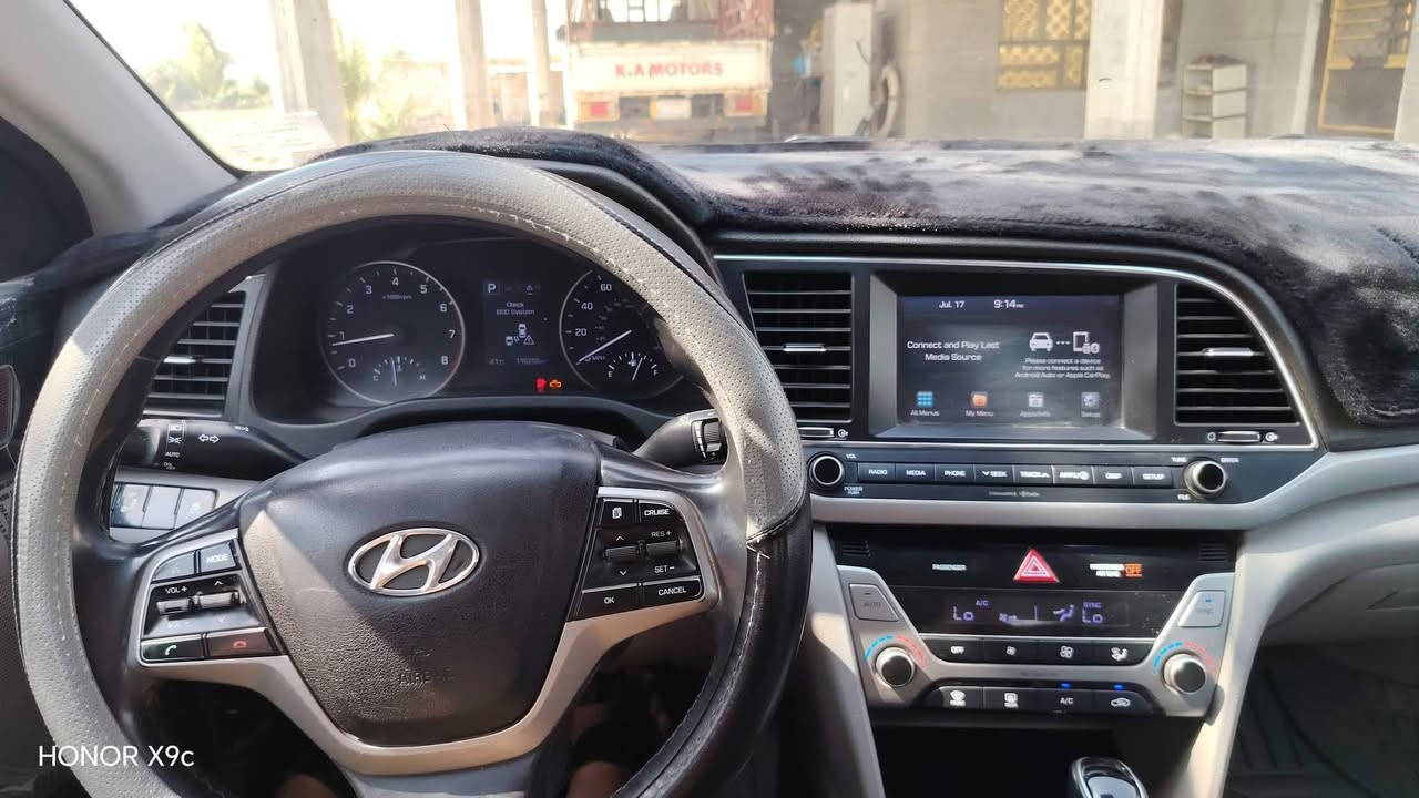 النترا 2018 امريكي فول مواصفات
محرك 2000 دوش
كير AT
سعرهة 97 وبيهة مجال
***********
***********
مكاني بغداد التاجي

