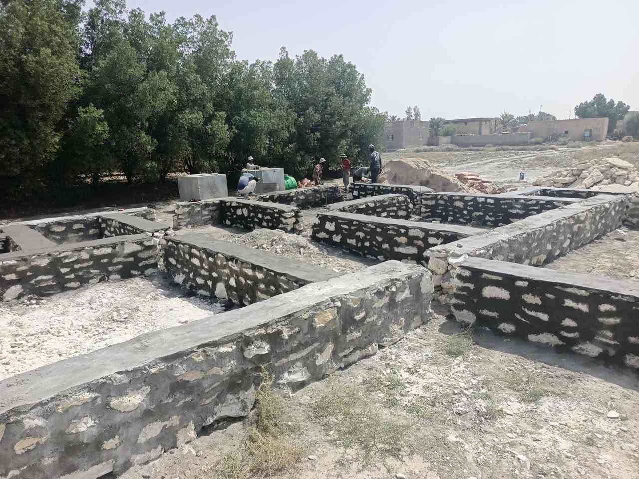 حجر وبلوك • واتساب • يومية