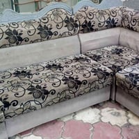 ديوان • ١١ مقعد • بابل الحمزه الغربي