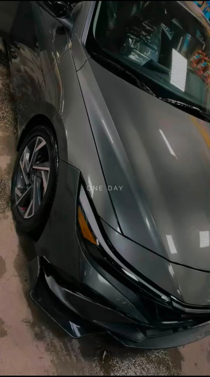إسلام عليكم النترا موديل 2025  فول مواصفات 

بدون حادث ب أمريكي كلين بدون حادث

سياره نضافه فول ما بيها اي نقص ماشيه 20 

مكاني زيونه 710

الرقم ***********

نص مكتوب في الصور:
- ONE DAY