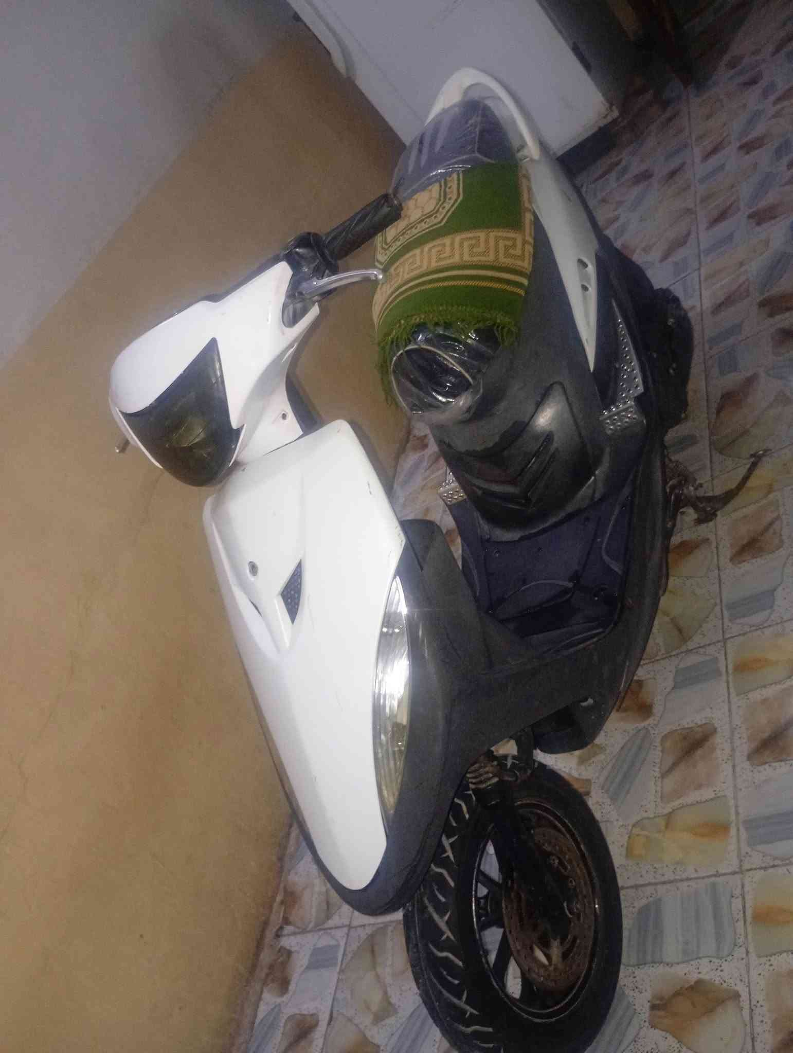 سلام عليكم ماكس عدله  بوشه 55 بلاد بيهه كفر اربع ولفات بلاد دراجه بيهه دزويد
شيال رياضي 
يدات رياضي+عنبار 
ويل رياضي+قطره 
سلف 55 قبق فلاوين رياضي 
دراجه صارلهه شهرين من طالعه من الحمداني 
مكاني كربلاء كنطرت السلام السعر 750 وبيهه مجال لشراي 
اتصل وبيك خير وتدلل ***********

