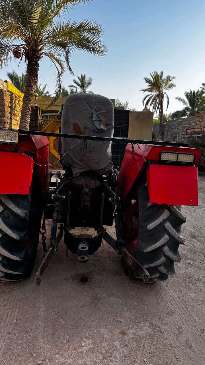 سلام عليكم وين الي يدور نضيف وين الي يدور بصمه هااي مكينه عنتر للبيع كفاله عامه حجي رقم وسنويه بدون مداور مكانها كربلاء عين التمر ***********
