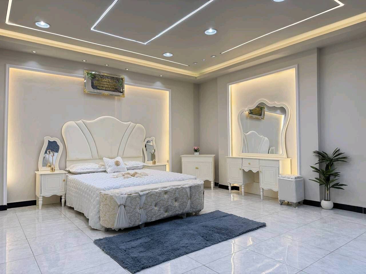 سارع بالحجز ✔✔ إذا تدور على غرفة هم الشغل عراقي وهم الموديل تركي والسعر خيالي متوفر عدنا غرفه نجارة عراقية شغل اقتصادي 
شد ونقل متوفر لكل المحافظات