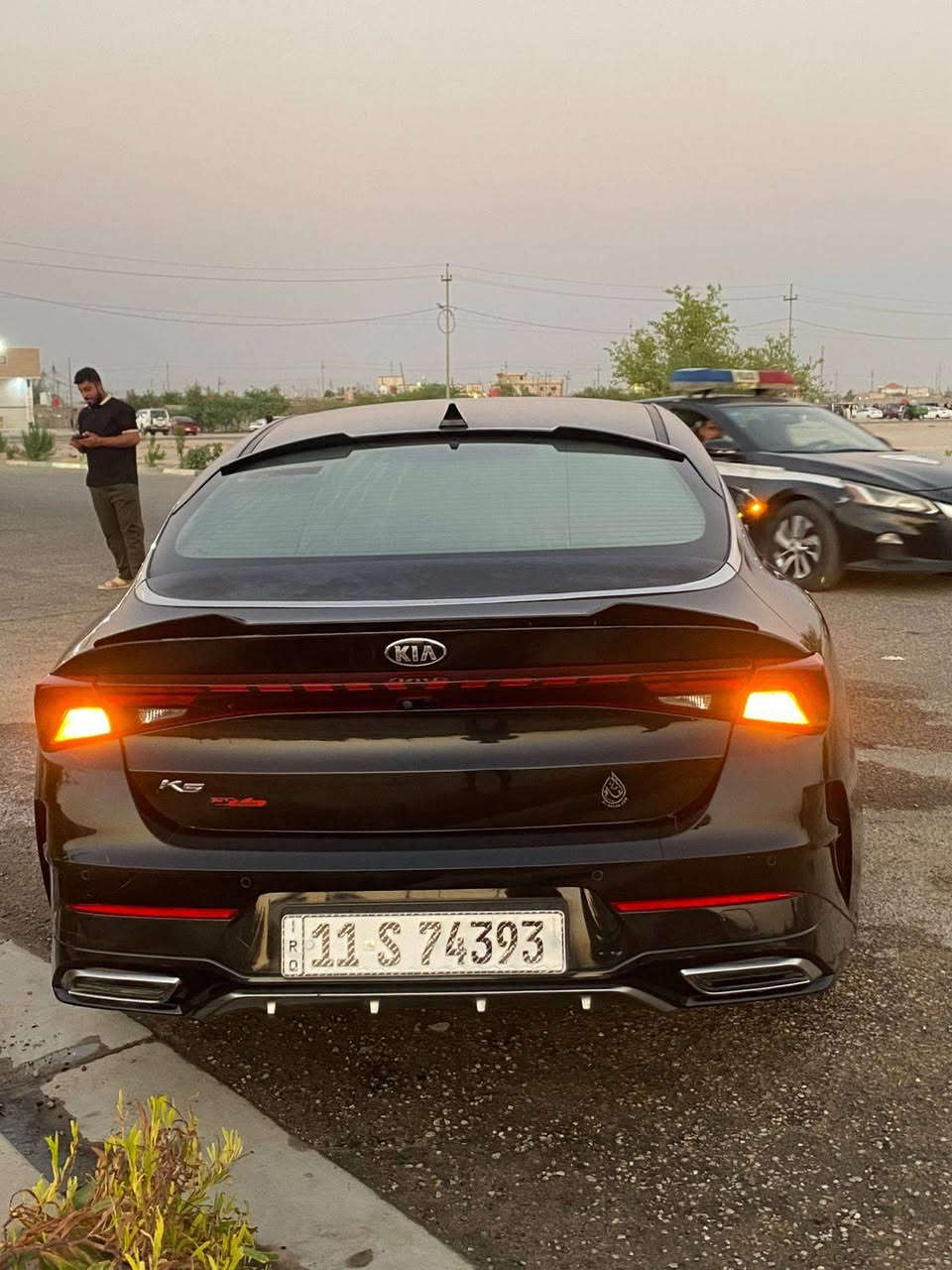 كي فايف 20 فول مواصفات ماعده التنته  وارد كوري بيها باب صبق بس كفاله عامه السياره مابيها ضربه تبريد كشنات گير ماوس               ***********
