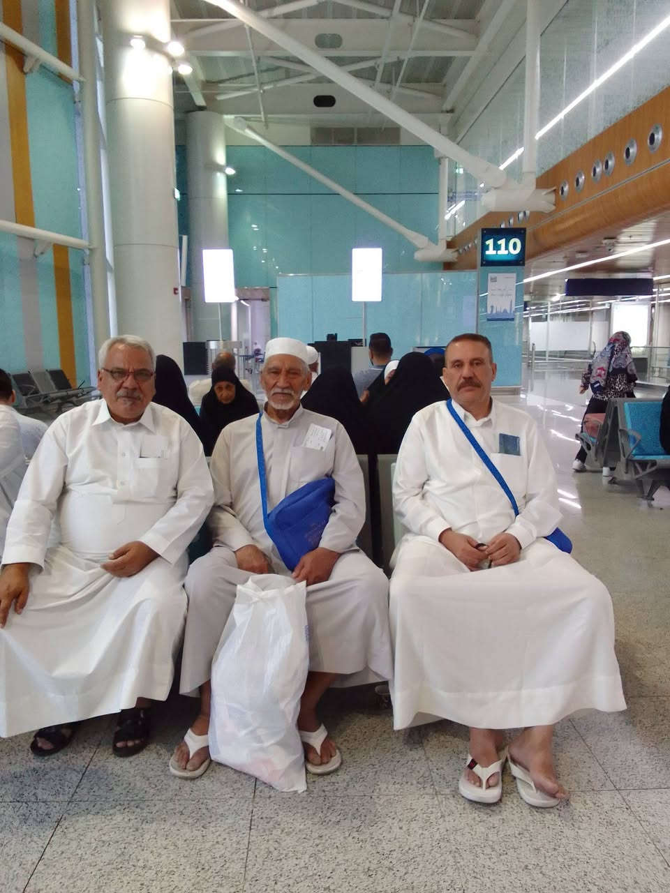 بسم الله الرحمن الرحيم 
تعلن حملة الحاج حيدر ابو مصطفى العزاوي عن رحلتنا لاداء مناسك العمرة عن طريق البر بكلفة 675 الف 
ثلاث ايام في المدينة وستة ايام في مكة 
ليلتان في المدينة وخمسة ليالي في مكة 
معى ثلاث وجبات طعام مع هدايا احرام للرجال وجادر للنساء مع جنطة كتف 
سارع بحجز مقعدك معنى خادمكم واخوكم حجي حيدر ابو مصطفى العزاوي 
***********
***********
