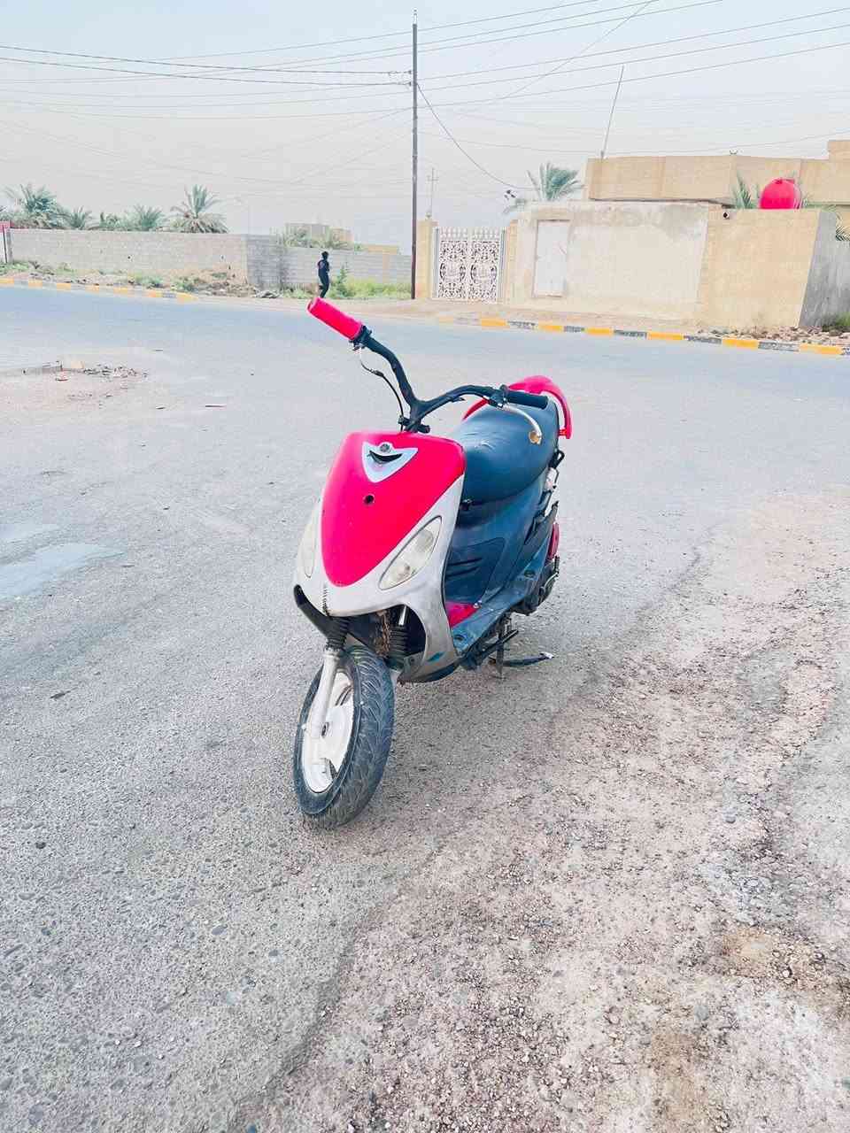 السلام عليكم دراجه ماكس للبيع اوراق باسمي دراجه شلعه ومعدل دراجه نضيفه لا تنقيص ولا تبخير السعر 400 ++++++***********
