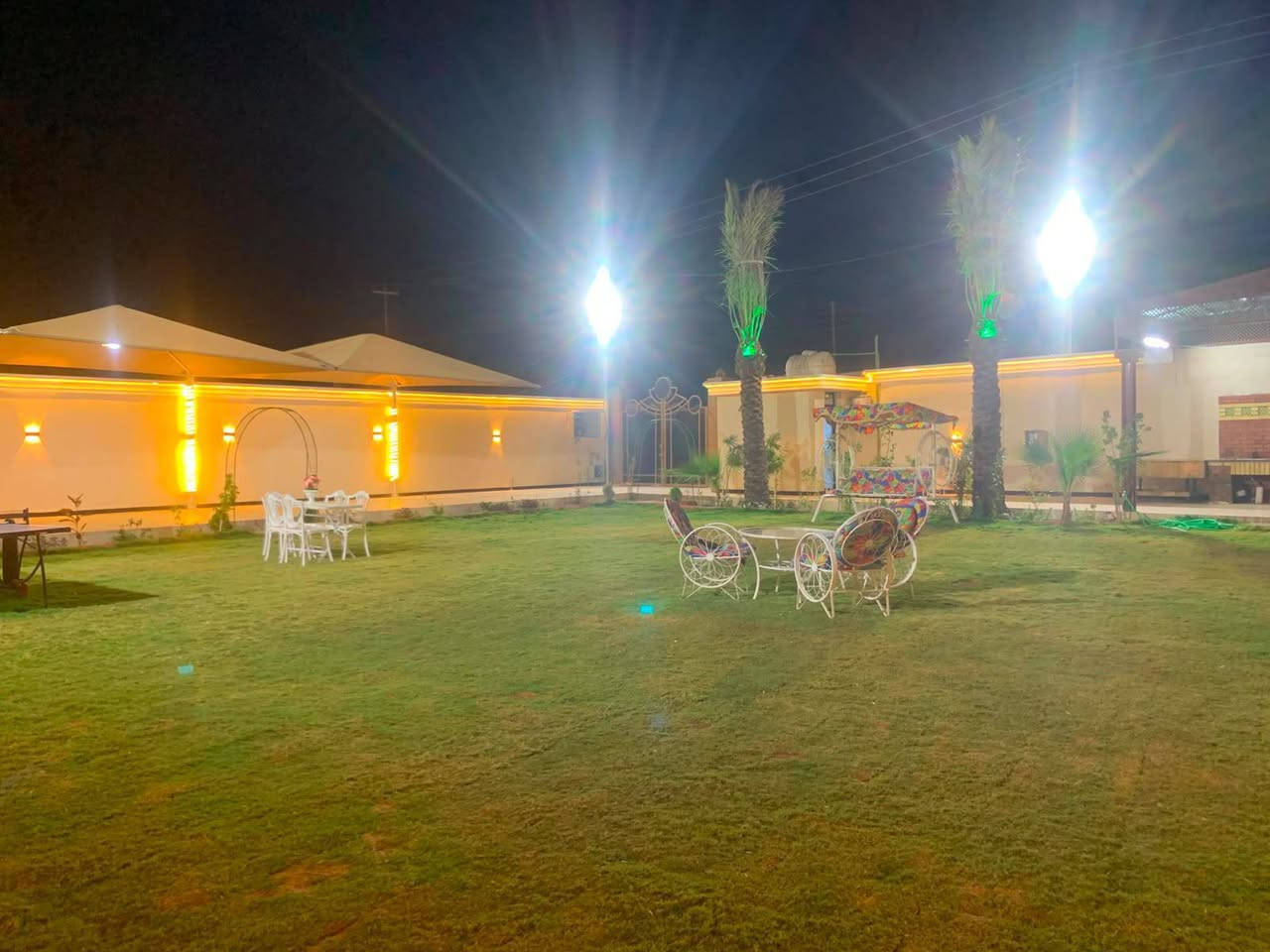 يتوفر حجز خلال ايام الاسبوع 
الموقع البوعيثة 📍 
للاستفسار ***********
