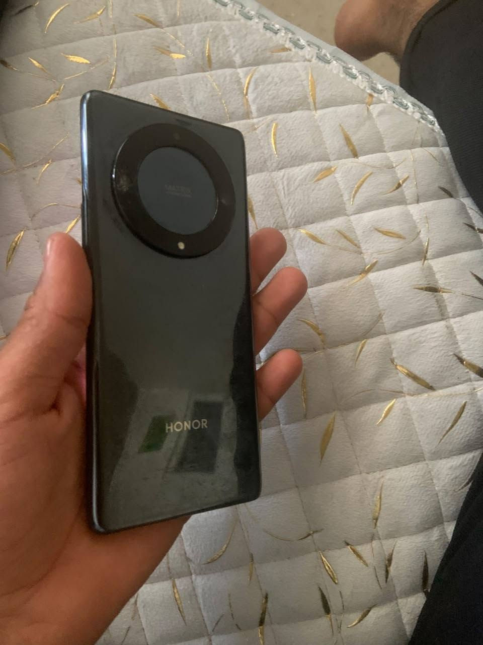 هونر X9 A
256 جهاز نضيف حيل مامفتو السعر 200 بي مجال
مع شاحنه ***********
