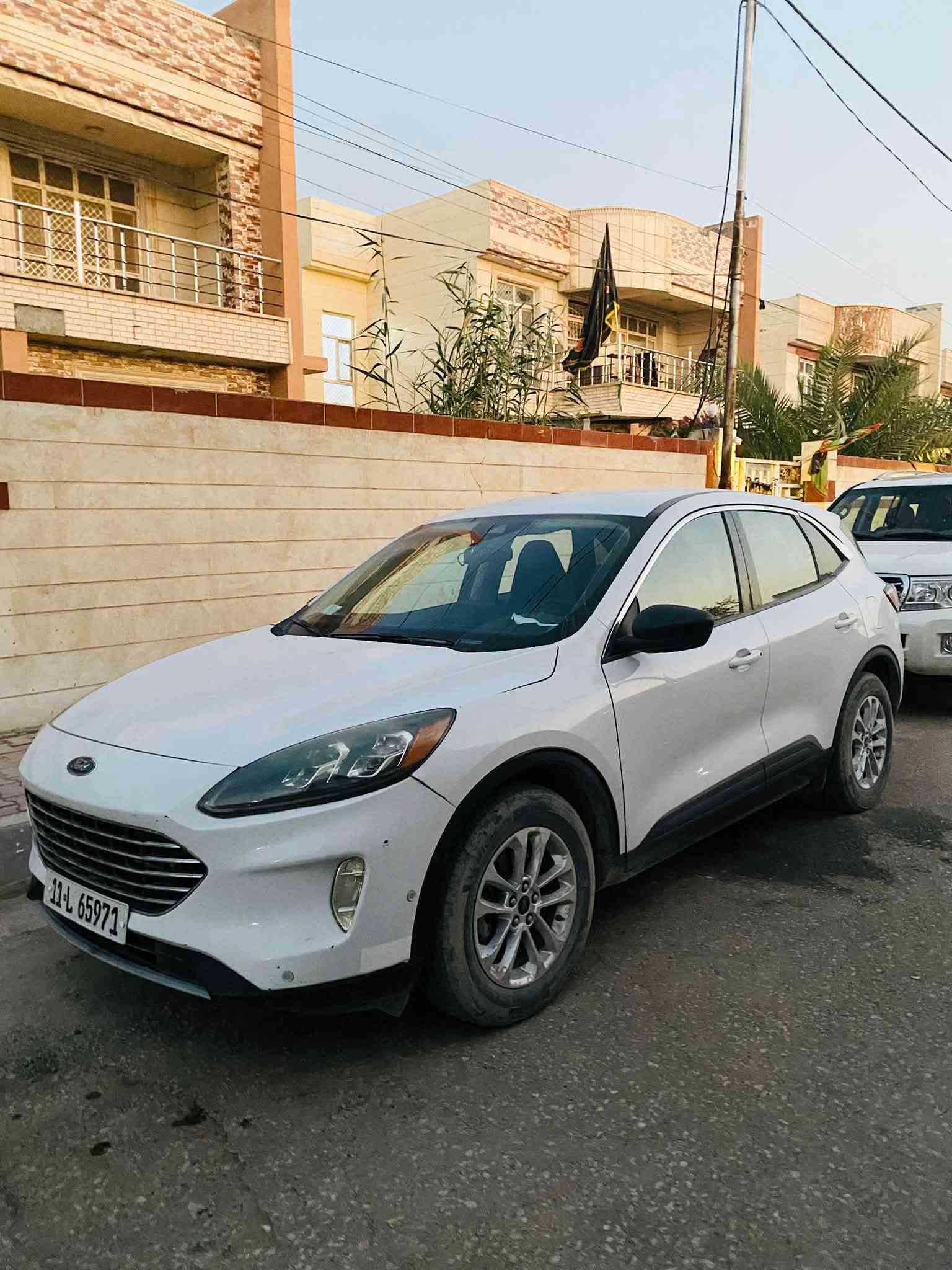 السلام عليكم للبيع فورد سكيب هايبرد فول موصفات ماعدا الفتحة موديل 22 محرك 2500 تنفس طبيعي وحادثها موضح بالصور السعر 125 وبيها مجال مكاني بابل ***********
