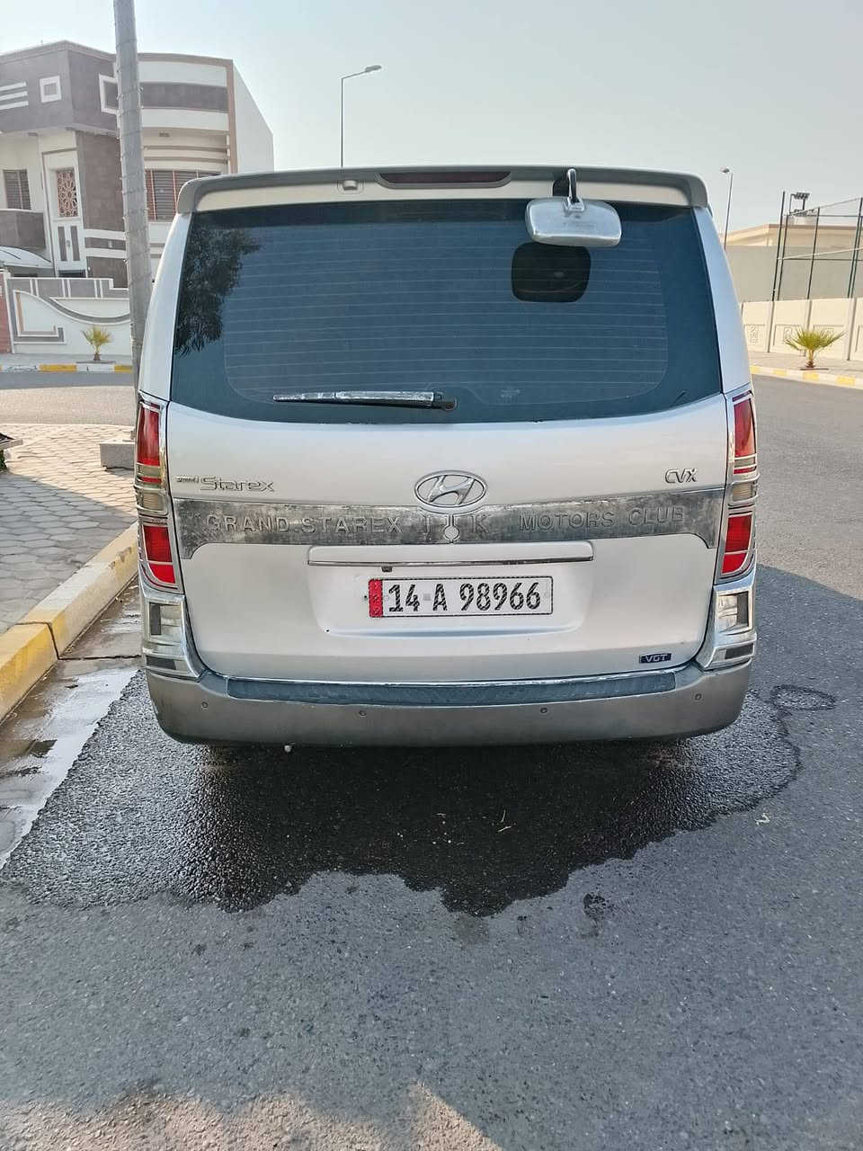 سلام عليكم ستاركس للبيع موديل 10 اصل و معلايه 22 مرمزه وكامله مكفوله بالعراق بيه صبغ من كوريا اخواني مكلف مكانها بصره ***********
