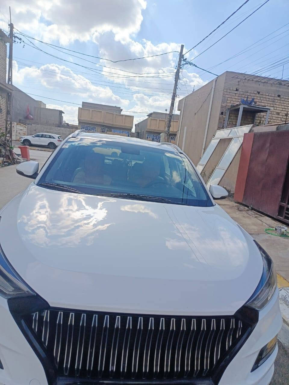 السلام عليكم
توكسان موديل 2020
وكالة الكاصد سايد بريك بالرجل 
كفالة عامه فول مواصفات عدا الفتحه 
 رقم بغداد  باسمي  سنوية  لسنة 2031
ماشية 57 الف بعدها بريحة الشركة 
السعر 193 وبيها مجال بسيط 
***********

