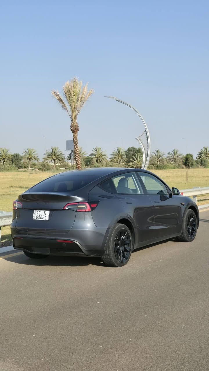 2023 Long Range Dual Motor Run and Drive 

شباب السيارة بدون بايروفيوز بلادية مناك تشتغل وتمشي اون لاين اخر تحديث كلشي بيها بلاد 
 السيارة اني مستوردها على ايدي صارلها سنة عندي صبغها جنطة وجاملغ حتى البدنة بلادية ما مفتوحة 
وياها شاحن ٣٢ تسلا 
شاحن صيني ١٣ امبير 
ادابتر كبير 
تصويرها جديد مو انشرلك مال قبل سنة 
مكانها بغداد حي الشباب 
السعر ٢١٠ وبيها مجال لليجي 
لا تقارن بالسعر وية المهجومات مال البياعة شراية جماعة ربع دعامية 
كلشي واضح بالصور 
***********
