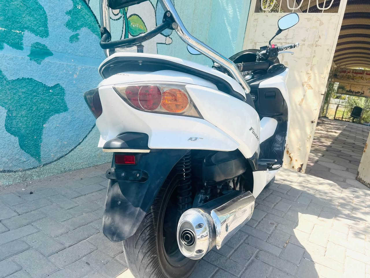فورزه /10/0لبيع سعر 15وبيه مجال قليل 

✅ كهرباء كاملة
✅ اللايتات كلها شغالة
✅ الأشاير شغالة
✅ البريكات ممتازة
✅ النمرة جاهزة
✅ الدراجة نظيفة وجاهزة للاستخدام وما تحتاج مصاريف.
📩 للاستفسار أو المعاينة راسلني على. واتساب ***********

