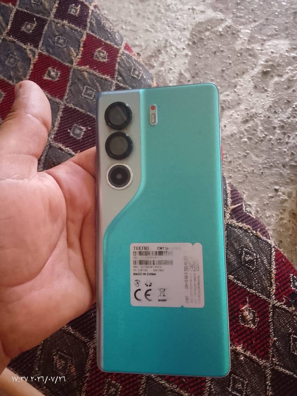 عندي موبايل البيع الذاكره 12 زايد 12موبايل شرط ما بي شي بس غراض مابي السعر 325مكان الايمن حي التنك الحب ينتصل ***********
