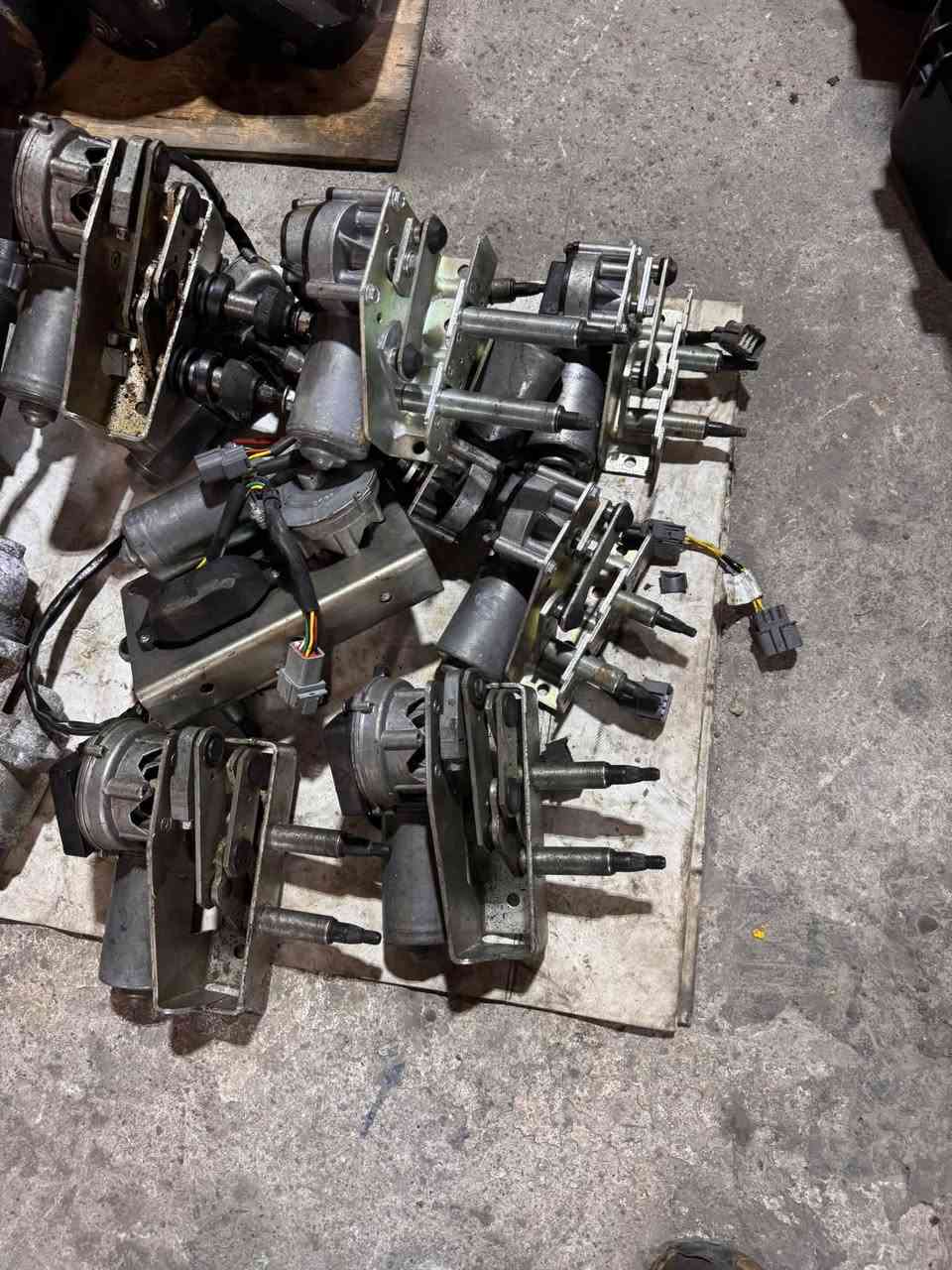ماطورات مال فرجه جام جيسيبي اصلي بريطاني زيرو البيع جملا اخوان عنوان زاخو ***********/***********
